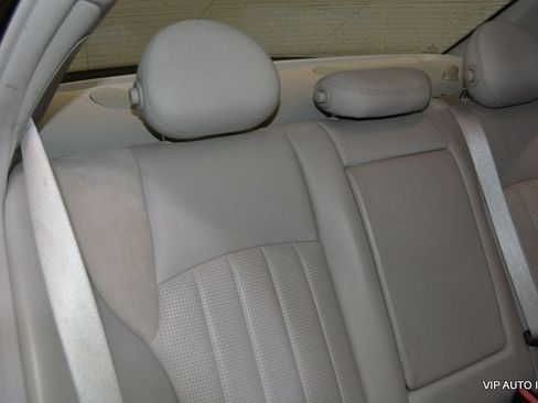 Used 2005 Mercedes-Benz C 55 AMG Sedan image 24