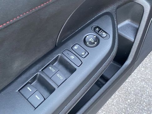 Used 2019 Honda Civic Type R image 12