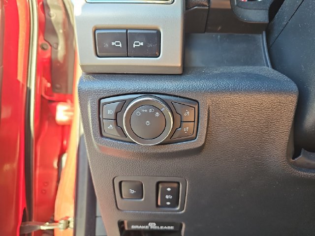 Used 2022 Ford F350 Lariat w/ Lariat Ultimate Package AWD/4WD image 29