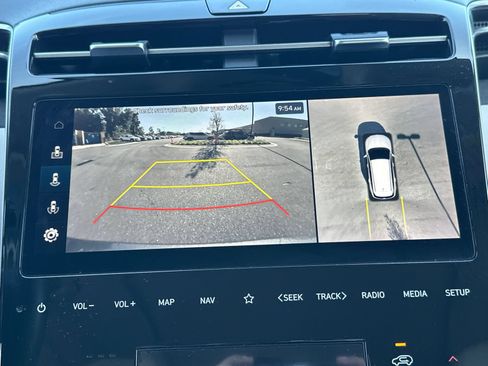 Certified 2023 Hyundai Tucson Limited AWD/4WD image 31