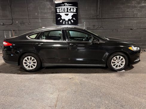 Used 2015 Ford Fusion S FWD image 7