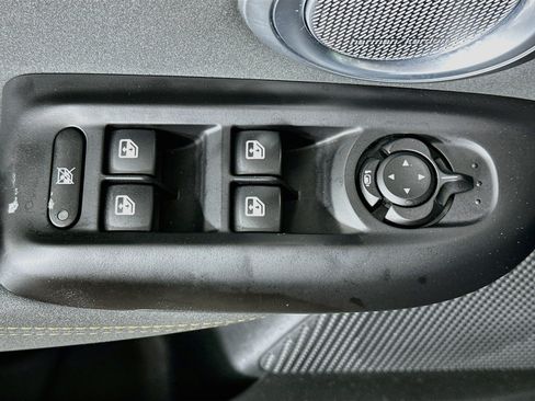 Used 2025 Alfa Romeo Tonale w/ Premium Package AWD/4WD image 15
