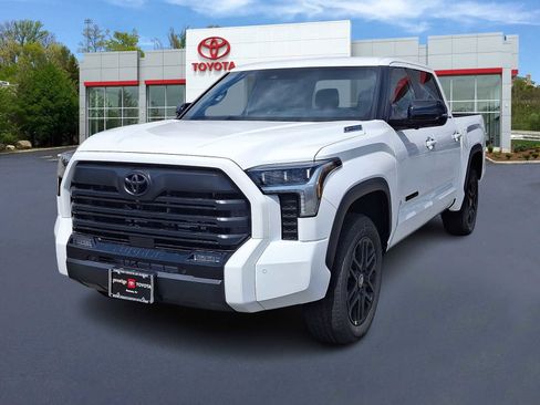 New 2026 Toyota Tundra Limited AWD/4WD image 1