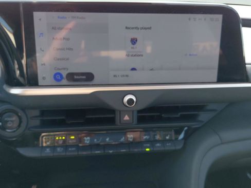 Used 2024 Toyota Crown Limited image 28