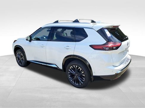 New 2026 Nissan Rogue Platinum w/ Platinum Premium Package AWD/4WD image 3