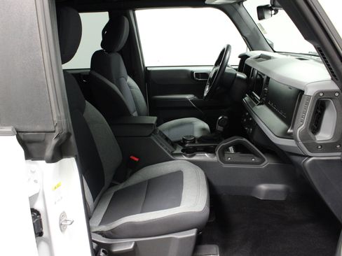 Used 2023 Ford Bronco Big Bend image 16