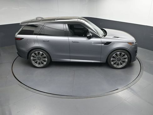 New 2025 Land Rover Range Rover Sport Dynamic SE AWD/4WD image 35