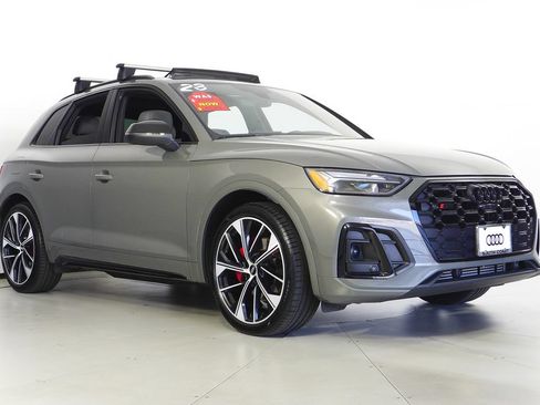 Used 2023 Audi SQ5 Premium Plus w/ Premium Plus Package AWD/4WD image 4