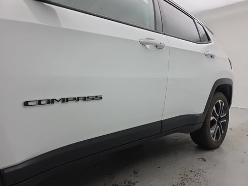 Used 2022 Jeep Compass Limited AWD/4WD image 53