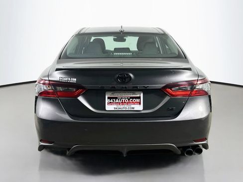 Used 2023 Toyota Camry SE FWD image 6