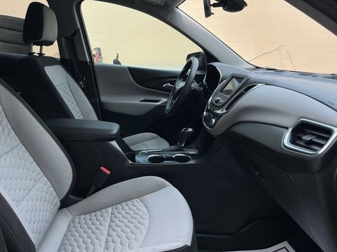 Used 2020 Chevrolet Equinox LS w/ LPO, Floor Liner Package FWD image 24