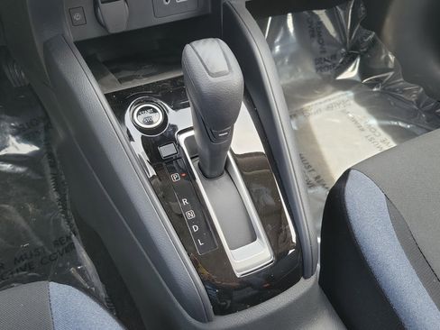 New 2025 Nissan Versa SV w/ Trunk Package FWD image 22