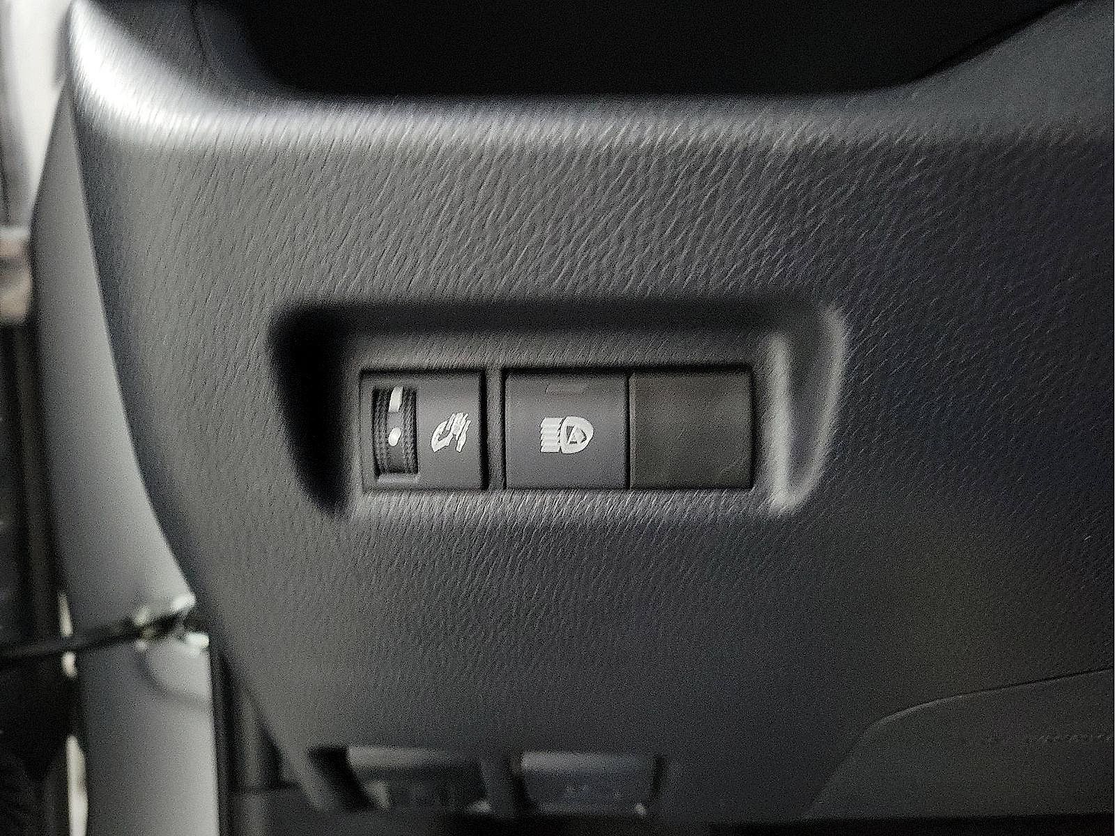 Certified 2024 Toyota RAV4 LE AWD/4WD image 12