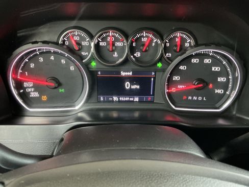 Used 2019 Chevrolet Silverado 1500 LT w/ All-Star Edition image 8