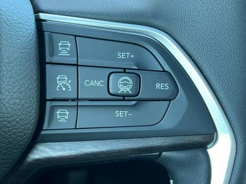 New 2026 Jeep Grand Cherokee L Limited AWD/4WD image 22