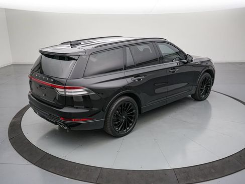 Used 2025 Lincoln Aviator Reserve w/ Jet Appearance Package AWD/4WD image 4