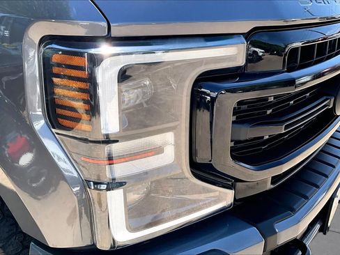 Used 2021 Ford F350 Lariat AWD/4WD image 25