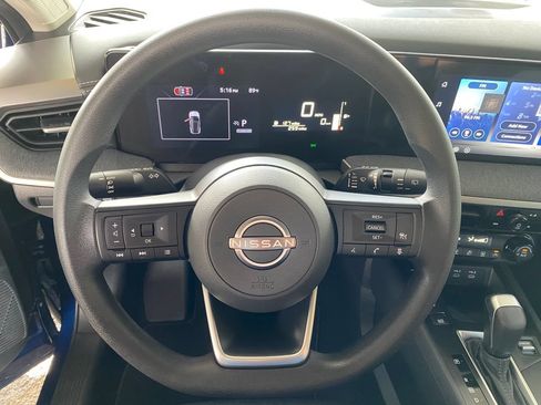 Used 2026 Nissan Kicks SV FWD image 32