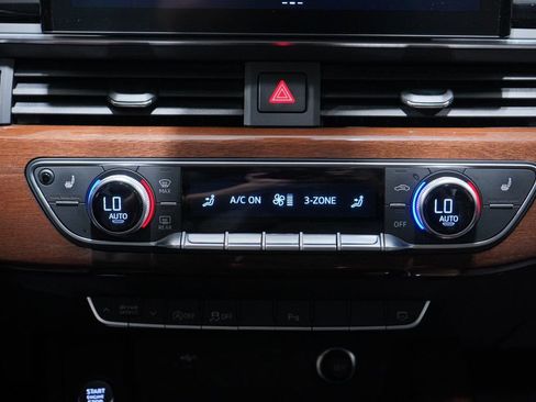 Used 2022 Audi A4 2.0T Premium w/ Convenience Package image 13