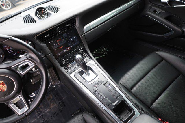 Used 2017 Porsche 911 Carrera RWD image 32