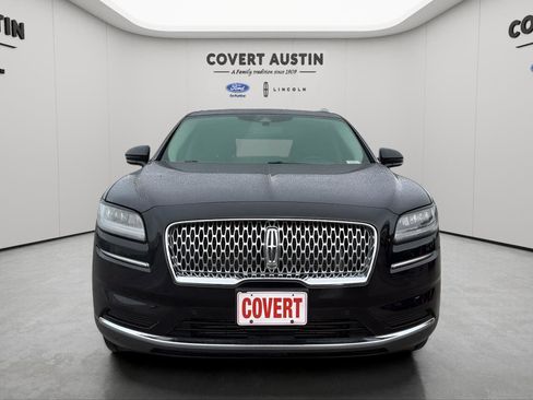 Used 2022 Lincoln Nautilus Reserve w/ Equipment Group 201A image 8