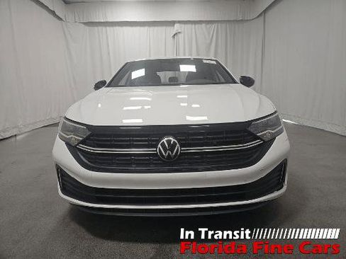 Used 2024 Volkswagen Jetta Sport FWD image 1