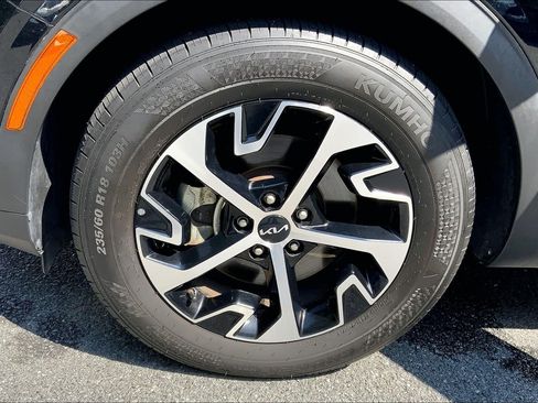 Used 2023 Kia Sportage EX FWD image 10