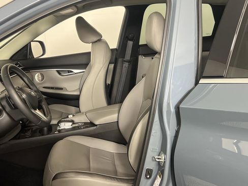 Used 2025 INFINITI QX50 Luxe w/ Cargo Package image 13