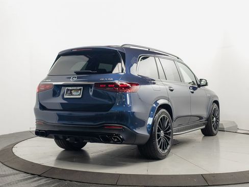 Used 2025 Mercedes-Benz GLS 63 AMG 4MATIC image 34