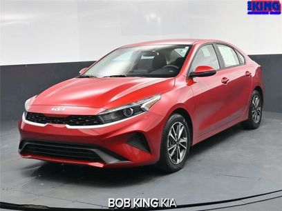 Used 2022 Kia Forte LXS w/ LXS Technology Package