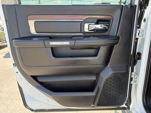 Used 2015 RAM 2500 Laramie w/ Protection Group image 21