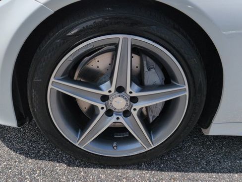 Used 2017 Mercedes-Benz C 300 Sedan image 11