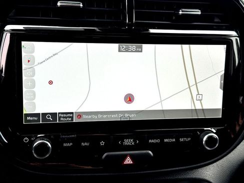 Used 2025 Kia Soul EX image 23