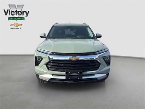 New 2026 Chevrolet TrailBlazer LT w/ Driver Confidence Package image 2