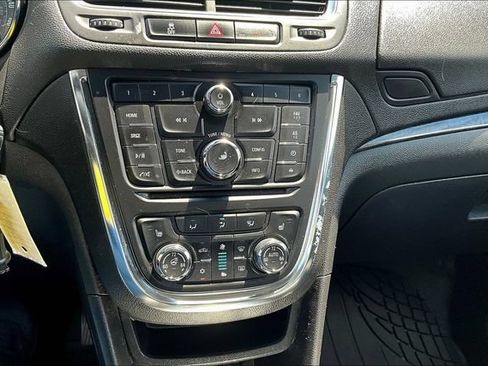 Used 2015 Buick Encore Leather FWD image 15