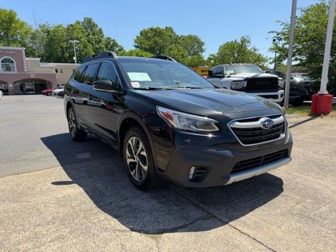 Used 2020 Subaru Outback Limited w/ Popular Package #2 AWD/4WD image 1