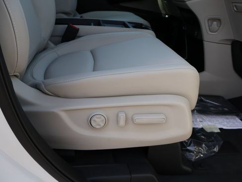 New 2026 Honda Odyssey EX-L image 10