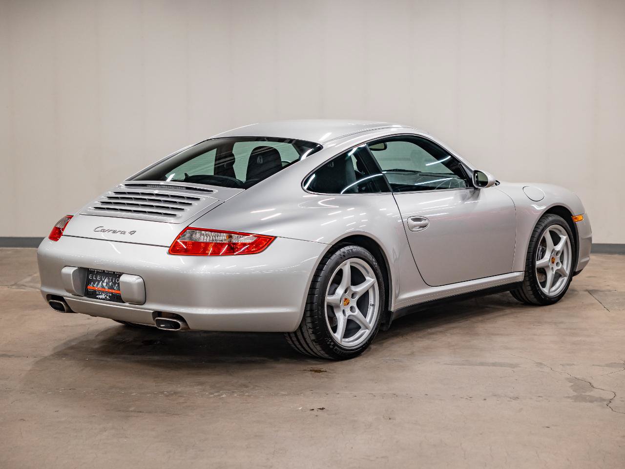 Used 2006 Porsche 911 Carrera 4 AWD/4WD image 37