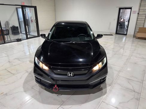 Used 2019 Honda Civic LX image 2