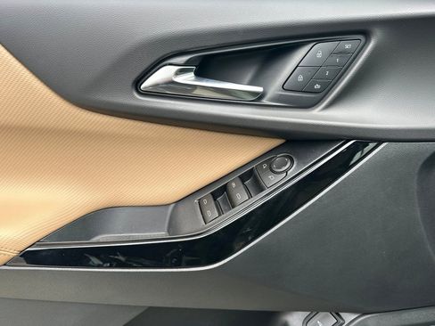 New 2026 Chevrolet Equinox ACTIV w/ Convenience Package III image 10