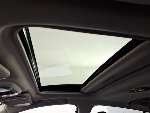 New 2025 Subaru Crosstrek 2.5i Limited w/ Crosstrek Mirror Package image 6