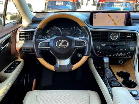 Used 2019 Lexus RX 450hL Premium image 5