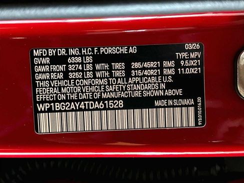 New 2026 Porsche Cayenne GTS AWD/4WD image 32
