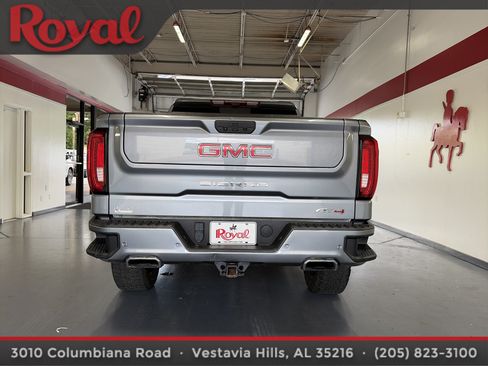 Used 2021 GMC Sierra 1500 AT4 w/ AT4 Premium Package AWD/4WD image 5