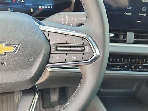 New 2026 Chevrolet Equinox LT w/ Safety and Technology Package AWD/4WD image 11