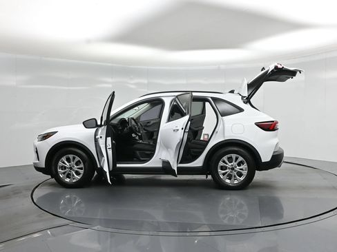 Certified 2025 Ford Escape Active w/ Tech Pack #1 FWD image 36