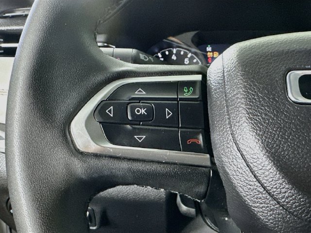 Used 2023 Jeep Compass Limited AWD/4WD image 9