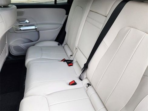 Certified 2026 Mercedes-Benz GLB 250 4MATIC image 12