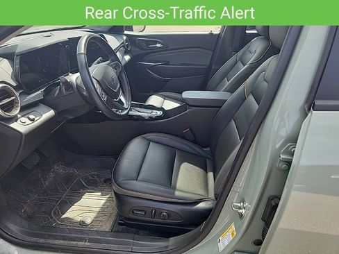 Certified 2024 Chevrolet Trax ACTIV w/ Sunroof Package FWD image 25
