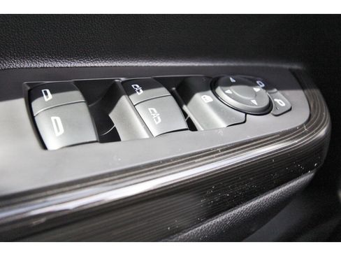 Used 2021 GMC Acadia SLT w/ Elevation Edition FWD image 22